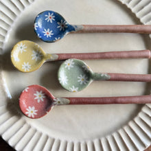 Load image into Gallery viewer, japanese ceramic spoons