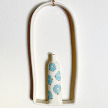 Load image into Gallery viewer, illy's wall arch frame hanging vase - botanical