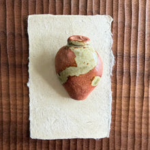 Load image into Gallery viewer, ceramic vase brooches