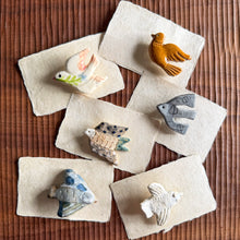 Load image into Gallery viewer, ceramic bird brooches
