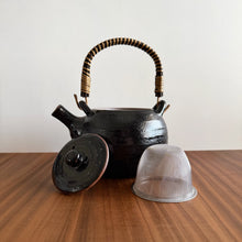 Load image into Gallery viewer, rattan-handled teapot - black
