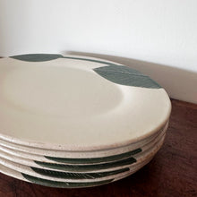 Load image into Gallery viewer, Momoko Otani OM2 - banana leaf oval rimmed plate