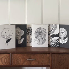 Load image into Gallery viewer, Sumiko Aoki - autumn song greeting card set