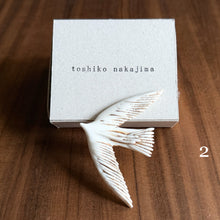 Load image into Gallery viewer, toshiko nakajima ceramic bird brooches - large