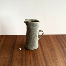 Load image into Gallery viewer, mashiko mini jugs - grey