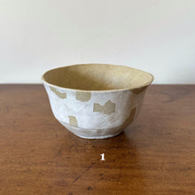 Load image into Gallery viewer, Naoko Rodgers bowls