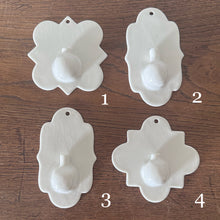 Load image into Gallery viewer, illy's wall hanging plaque vase - small