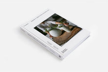 Load image into Gallery viewer, utsuwa - japanese objects for everyday use