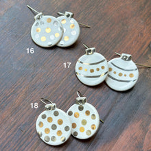 Load image into Gallery viewer, lustre hanging earrings
