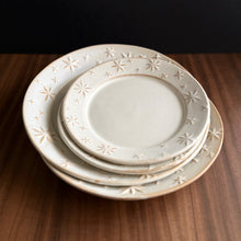 Load image into Gallery viewer, constellation border round plates - white
