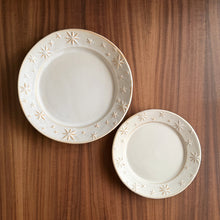 Load image into Gallery viewer, constellation border round plates - white
