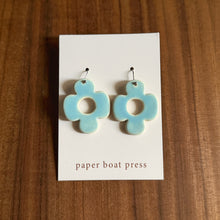 Load image into Gallery viewer, flower pop earrings
