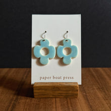 Load image into Gallery viewer, flower pop earrings
