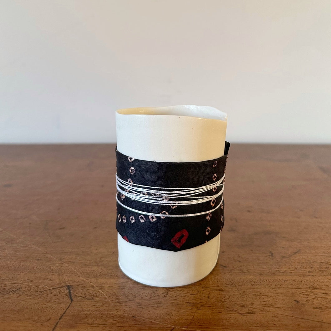 Roshni Senapati short vase