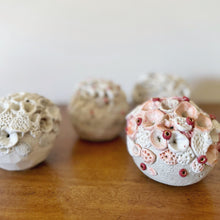 Load image into Gallery viewer, Katherine Wheeler coral bud vase/paperweight pink pearls 2
