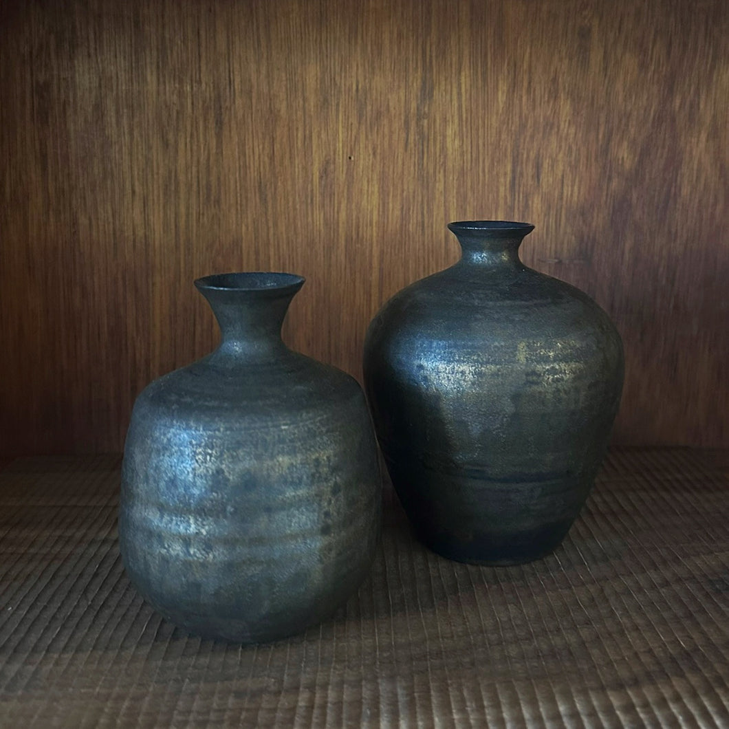 bronze glazed vessels