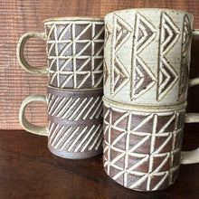 Load image into Gallery viewer, shigaraki carved mugs (mixed designs)
