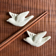 Load image into Gallery viewer, songbird chopstick rests
