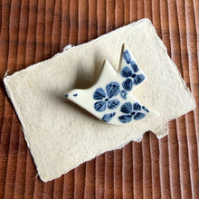 Load image into Gallery viewer, meadow ceramic bird brooch
