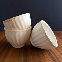 Load image into Gallery viewer, self-stripe ceramic cup - white
