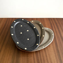 Load image into Gallery viewer, Ken Aoki oval spot dishes
