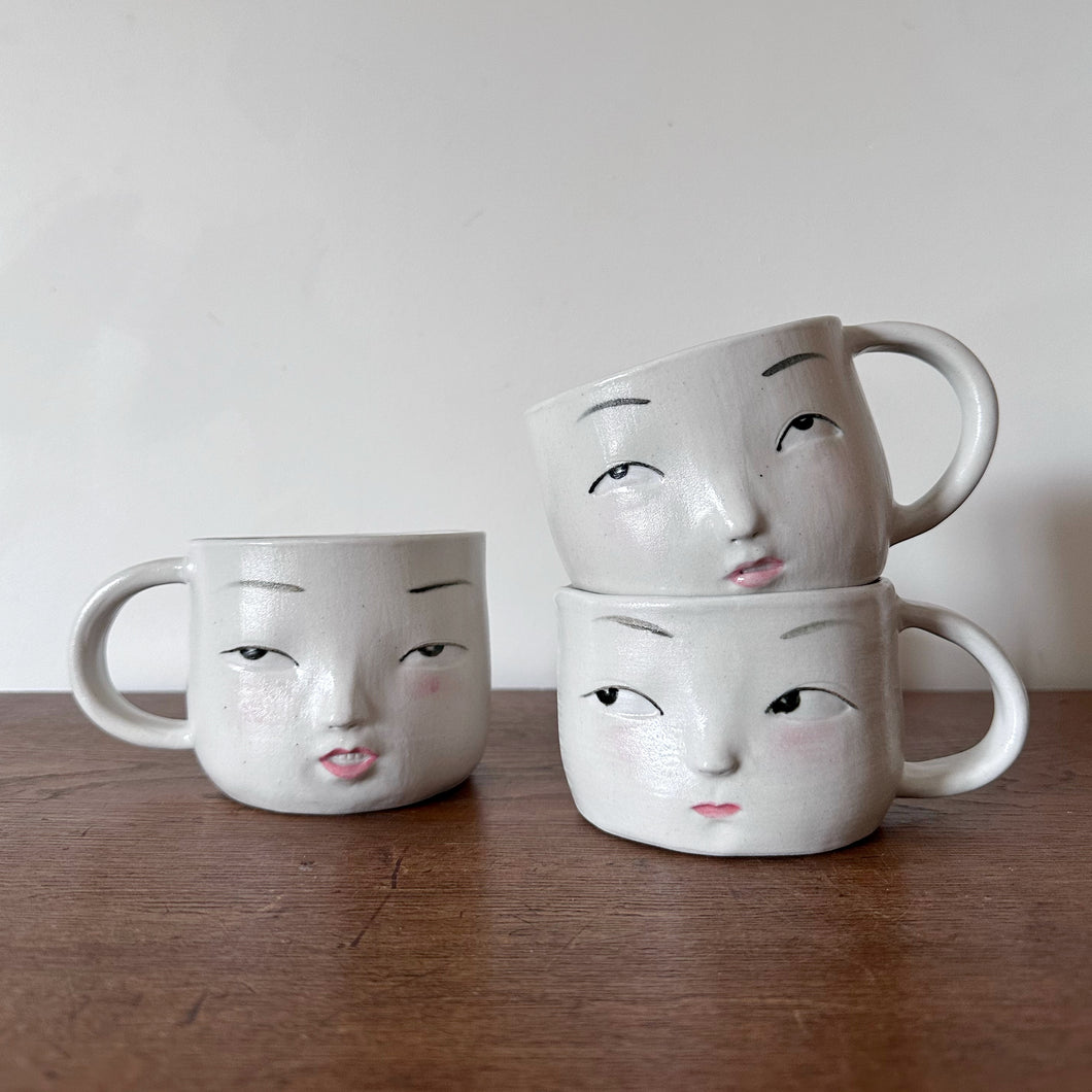 Dai Li Stoneware face cup