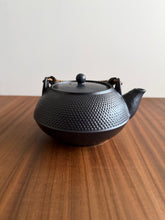 Load image into Gallery viewer, porcelain teapot - black
