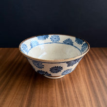 Load image into Gallery viewer, flower pattern ramen bowl - blue
