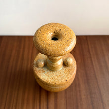 Load image into Gallery viewer, Claudia De Salvo ceramic vase 2
