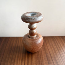 Load image into Gallery viewer, Claudia De Salvo ceramic vase 4
