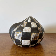 Load image into Gallery viewer, masae mitoma ceramic sculpture 3
