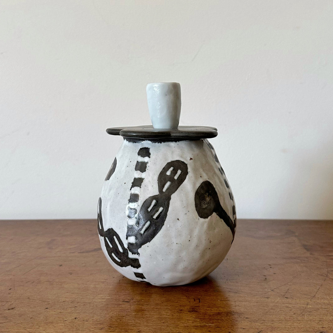 masae mitoma sculptural vase 1 - flower