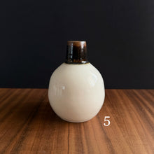 Load image into Gallery viewer, Kenji Uranishi vases
