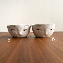 Load image into Gallery viewer, Dai Li Stoneware face bowls
