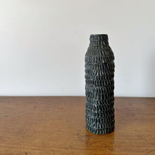 Load image into Gallery viewer, Jennifer Orland frill vases black
